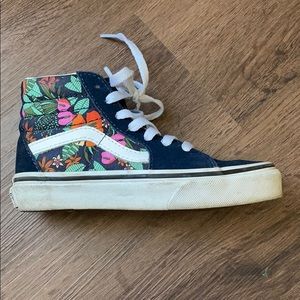 Girls hi-top vans